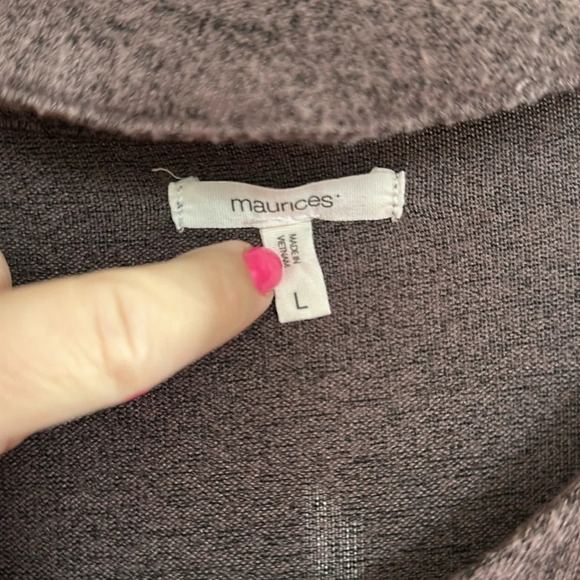 Maurices size large sweater - Picture 3 of 3